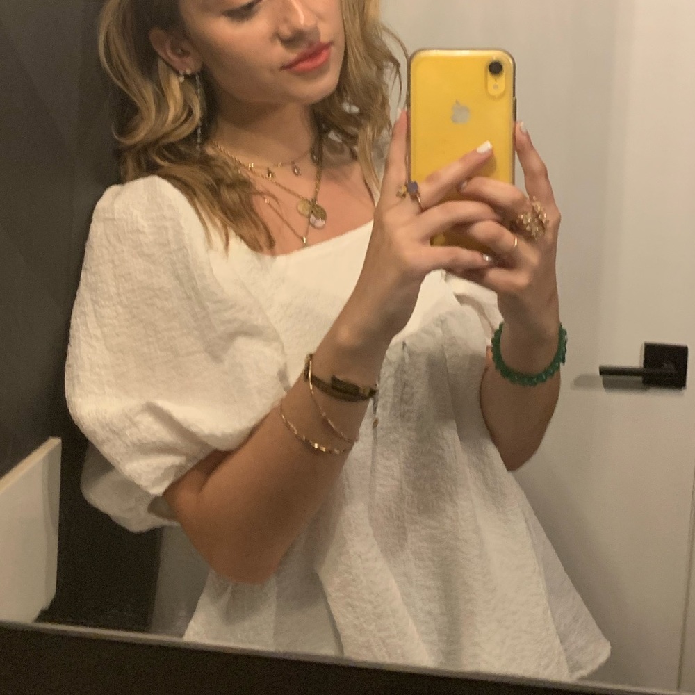 Puffy-Sleeved, Girly Blouse